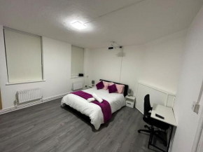 Super double bedroom zone 1